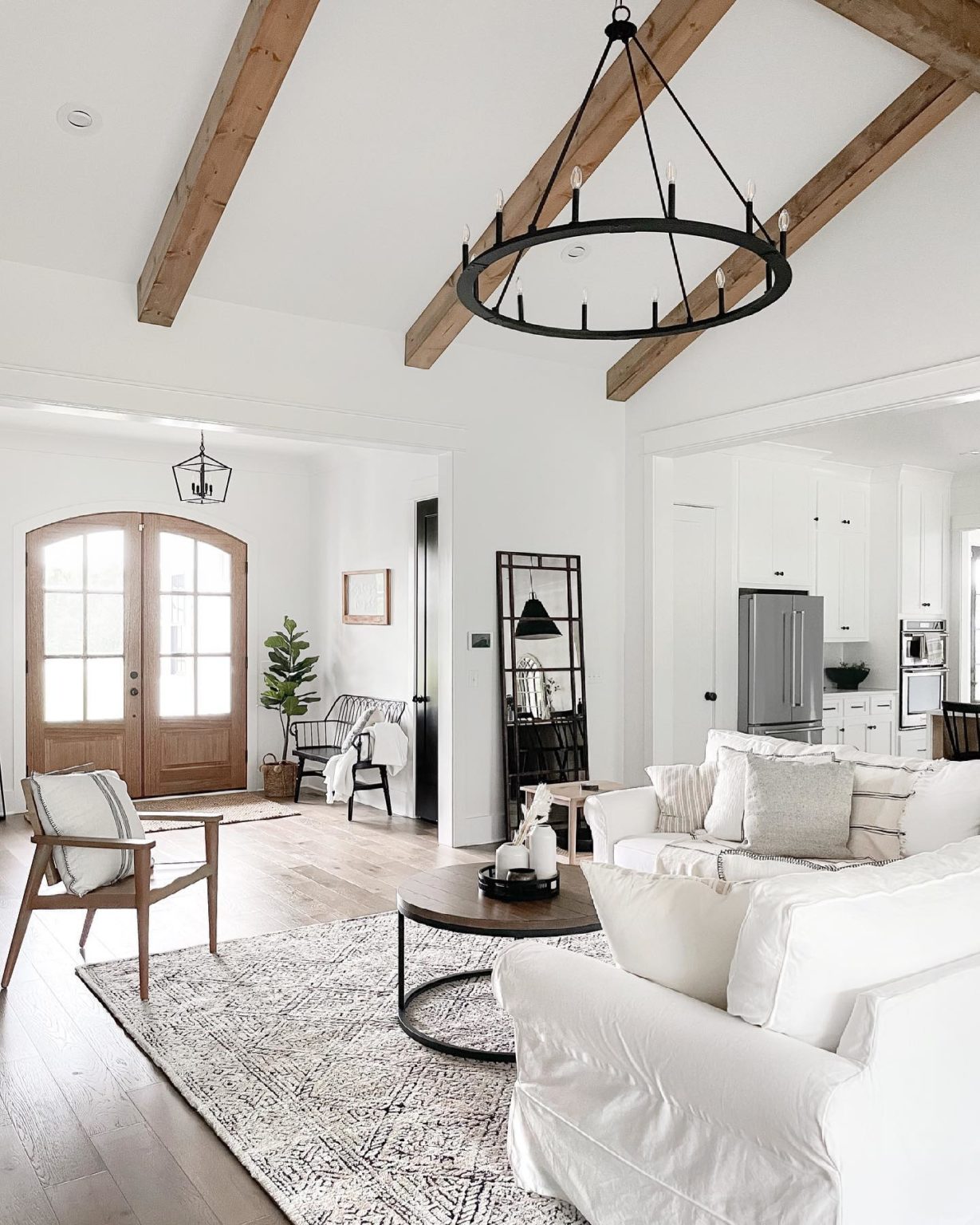 How To Select The Right Light Fixture Size And Style For Your Home