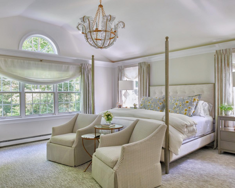 Bedroom Chandelier Ideas That Create an Elegant Atmosphere